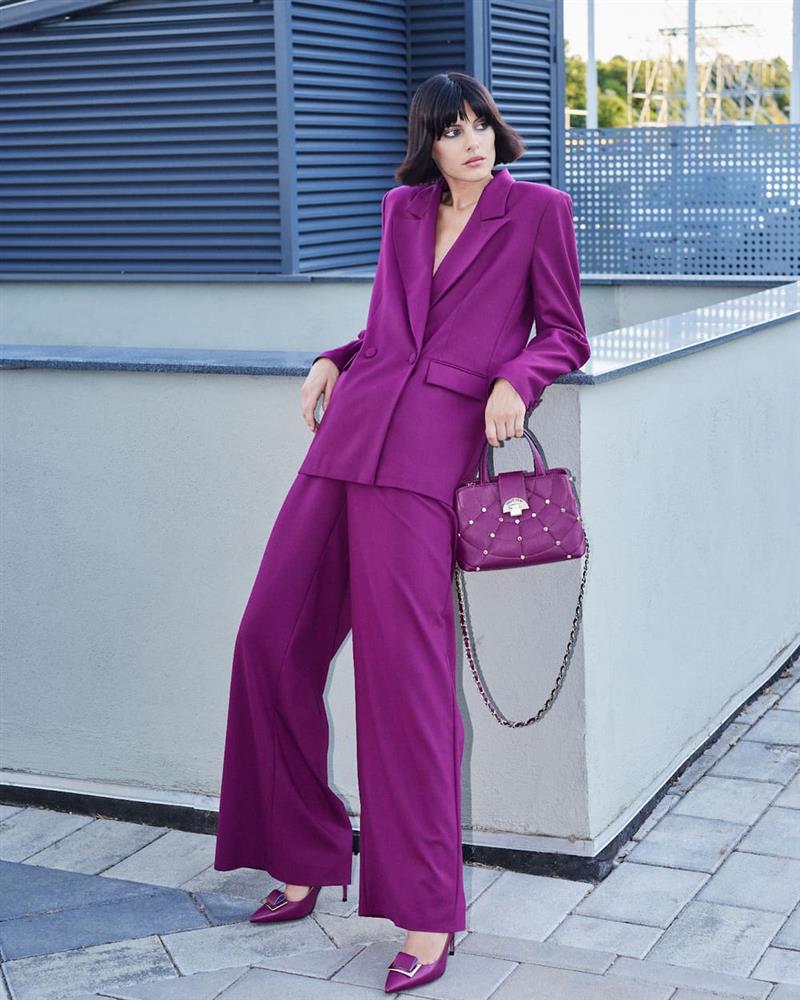 Tinute cu pantaloni evazati